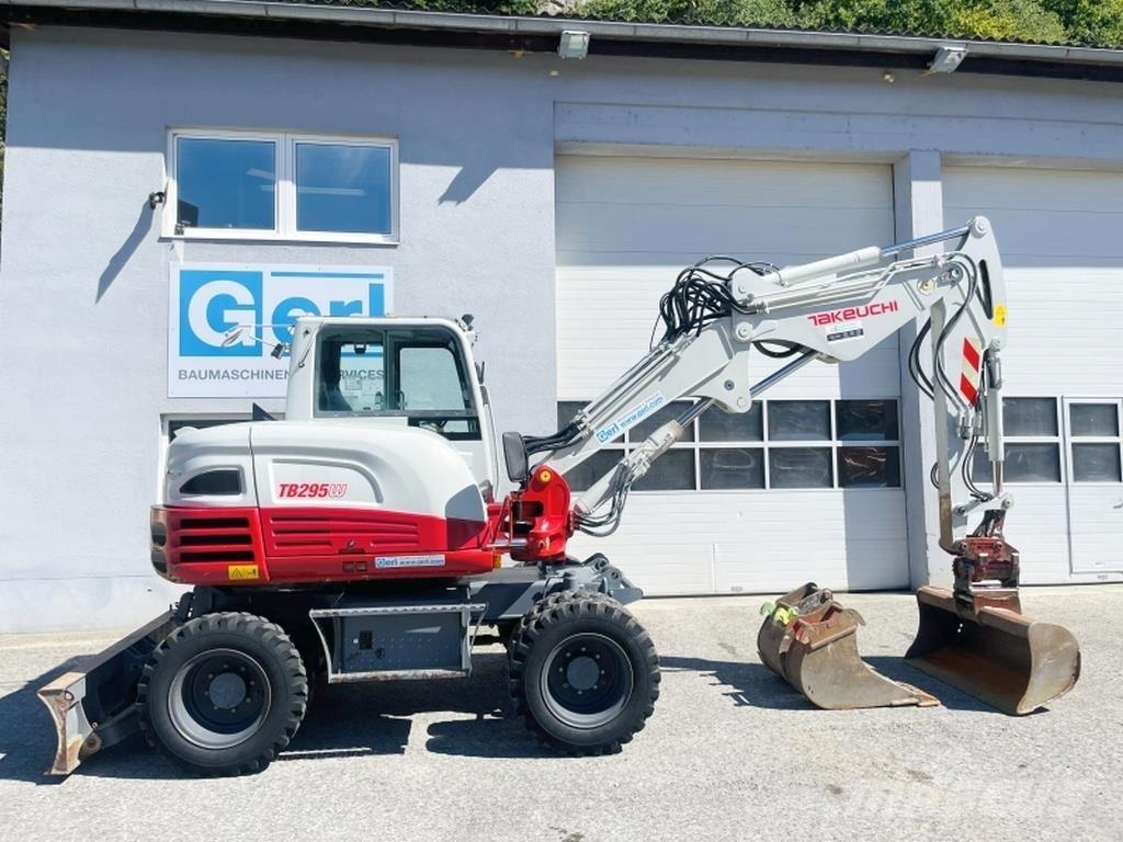 Takeuchi TB295W Escavatori gommati