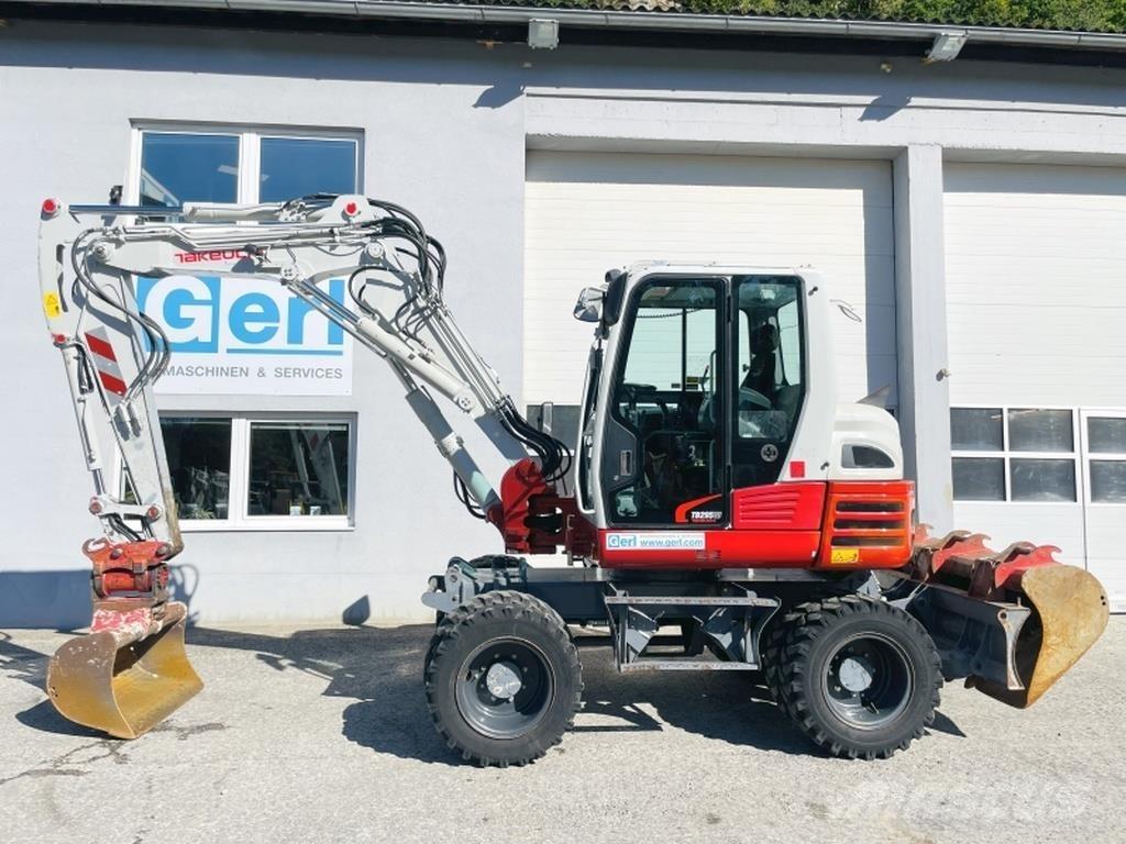 Takeuchi TB295W Escavatori gommati