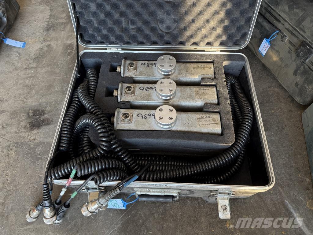 Vögele Super 2100-3i Finitrici