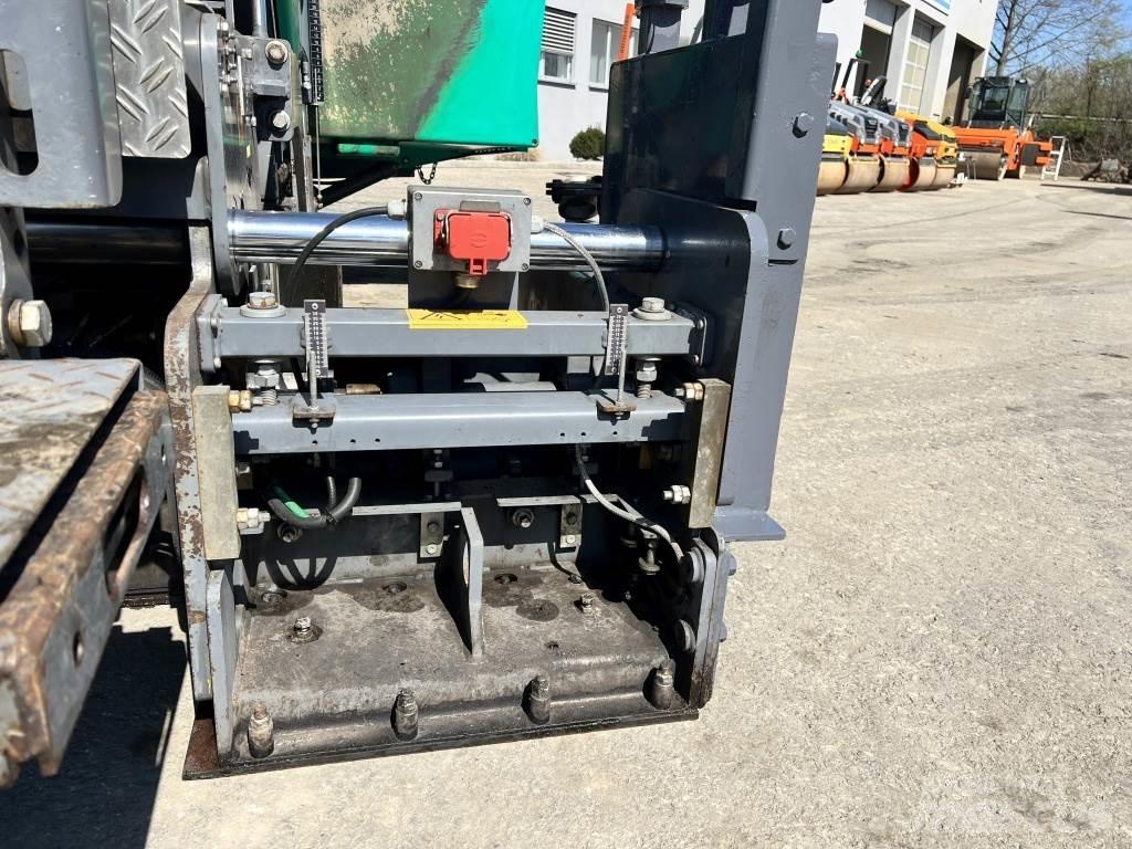 Vögele Super 800-3i Finitrici