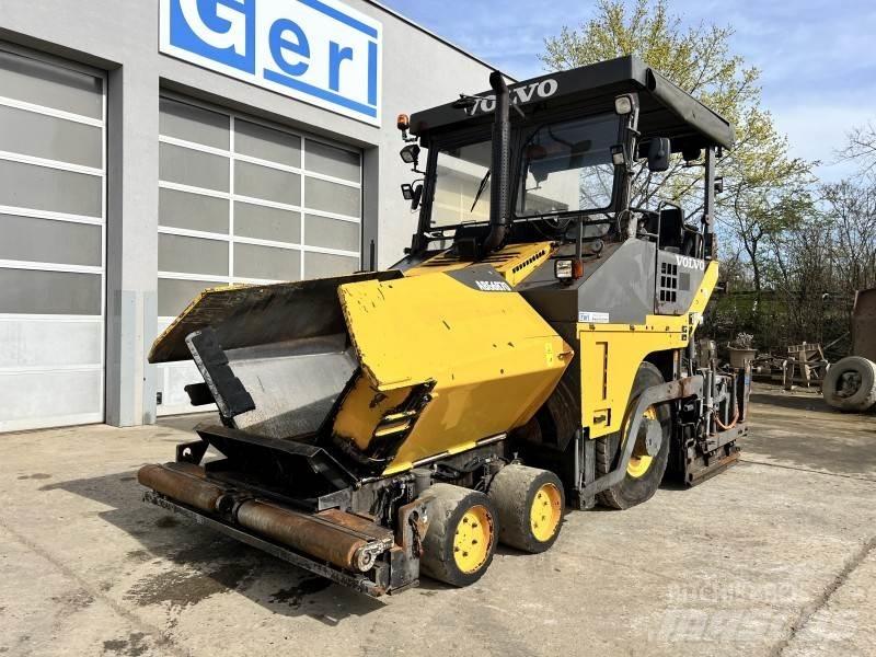  Volvo-ABG 6870 Finitrici