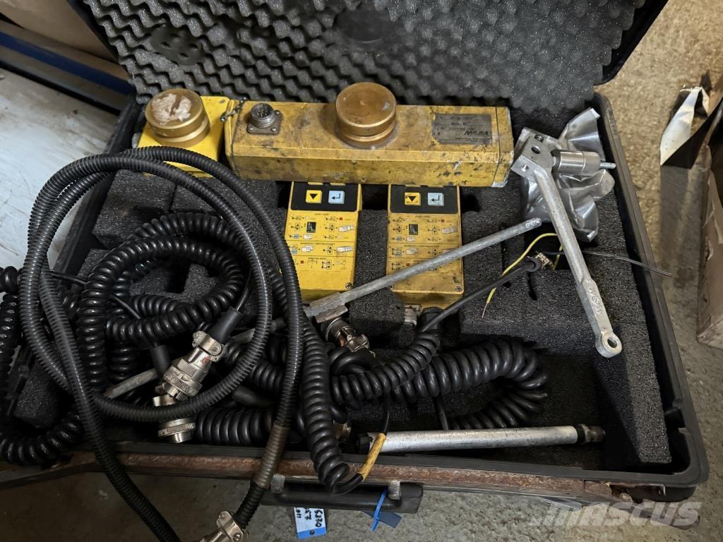 Volvo ABG P 6870 C Finitrici