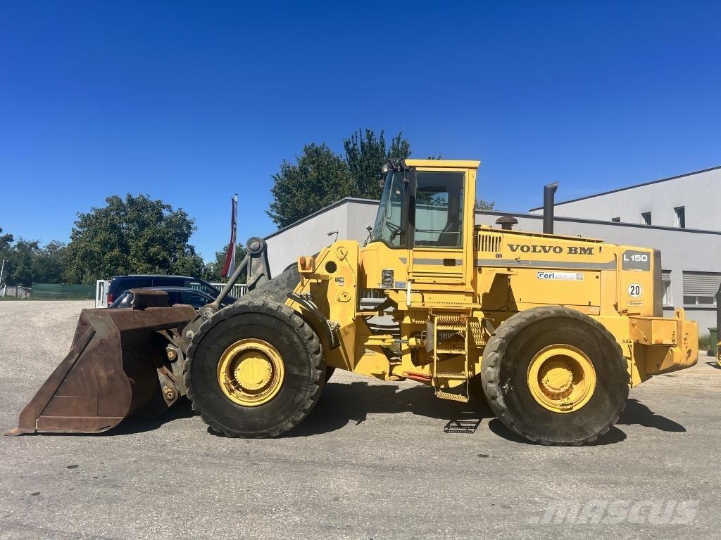 Volvo L 150 Pale gommate