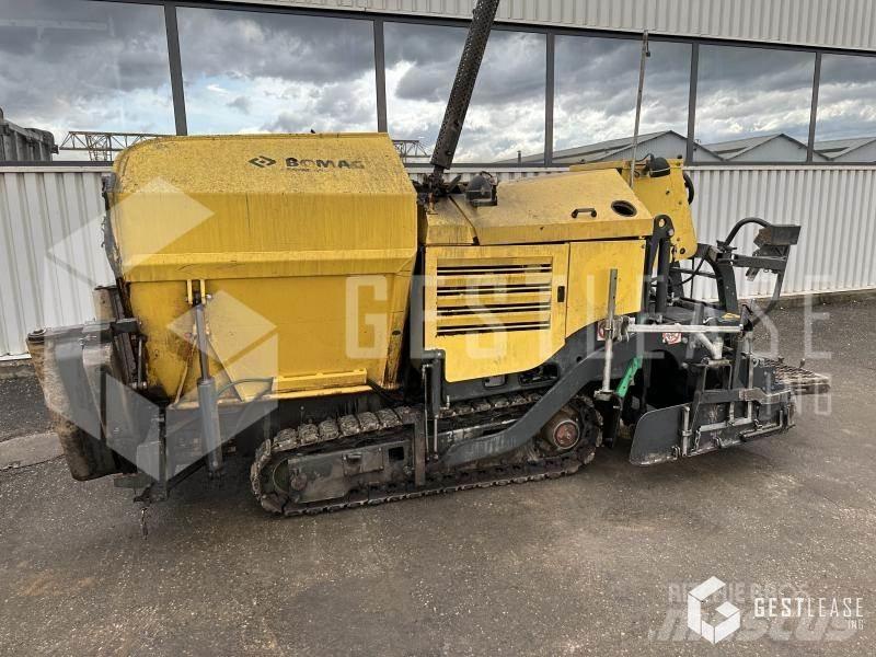 Bomag BF223C Finitrici