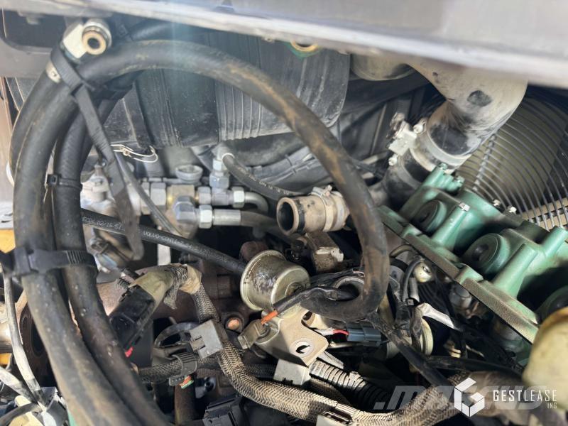 Volvo L30G Pale gommate