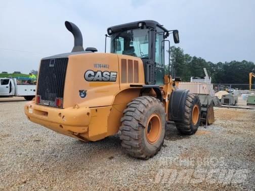 CASE 621F Pale gommate