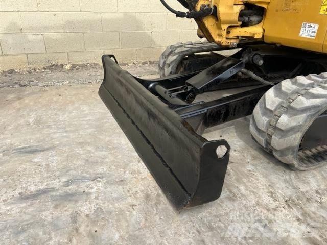 CAT 303E CR Miniescavatori