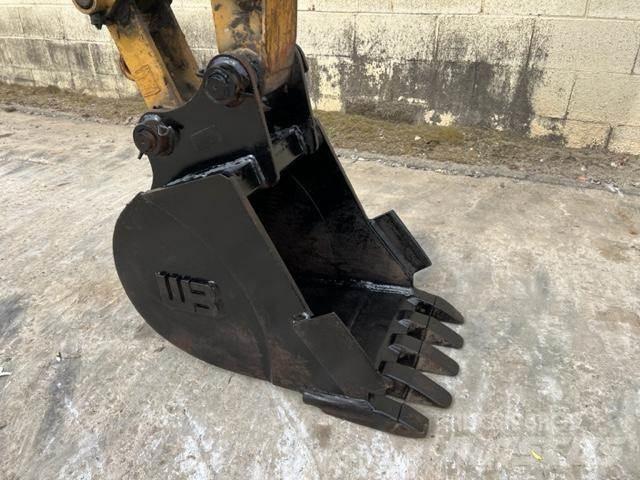 CAT 304E2 CR Miniescavatori