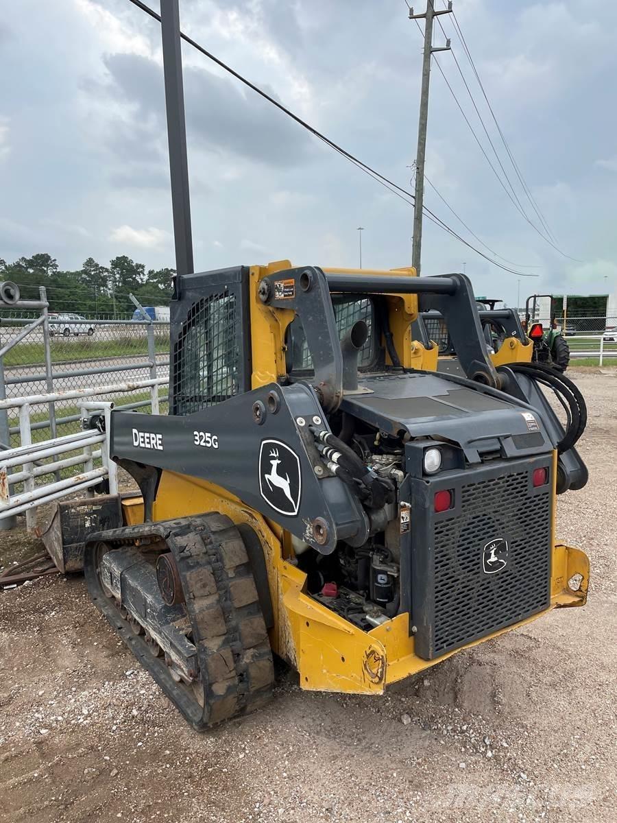 John Deere 325G Mini Pale Gommate