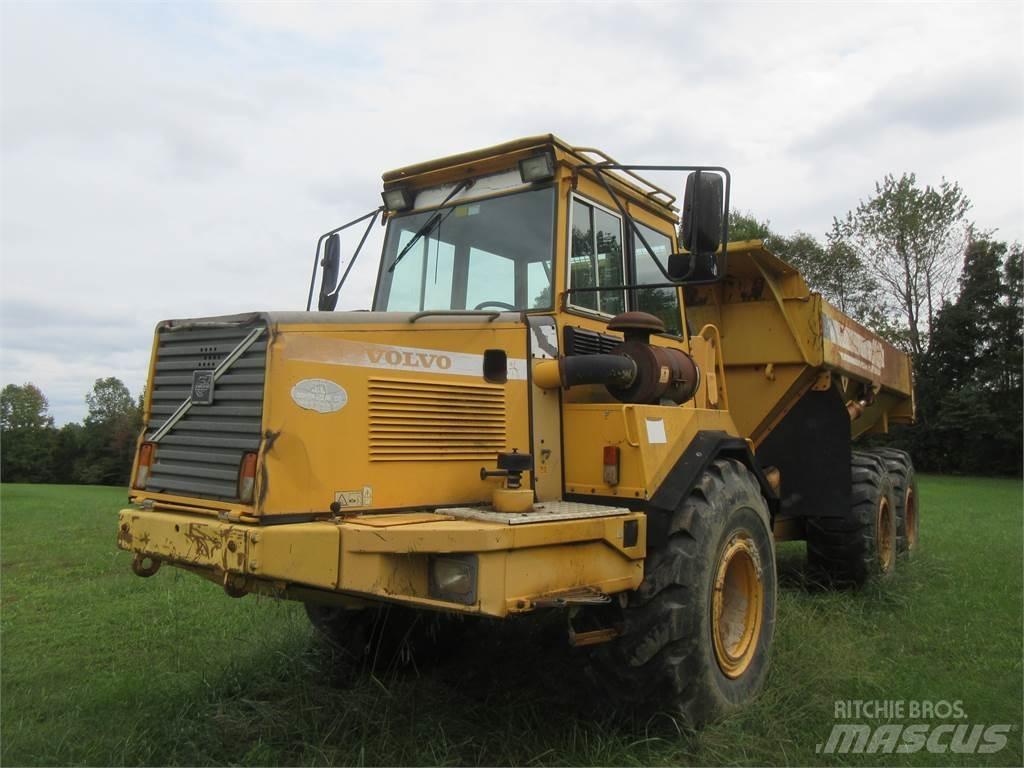 Volvo A25C Camion ribaltabili