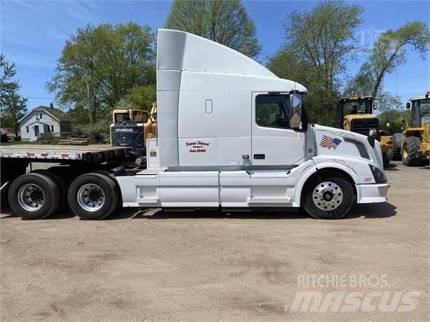 Volvo VNL64T670 Motrici e Trattori Stradali