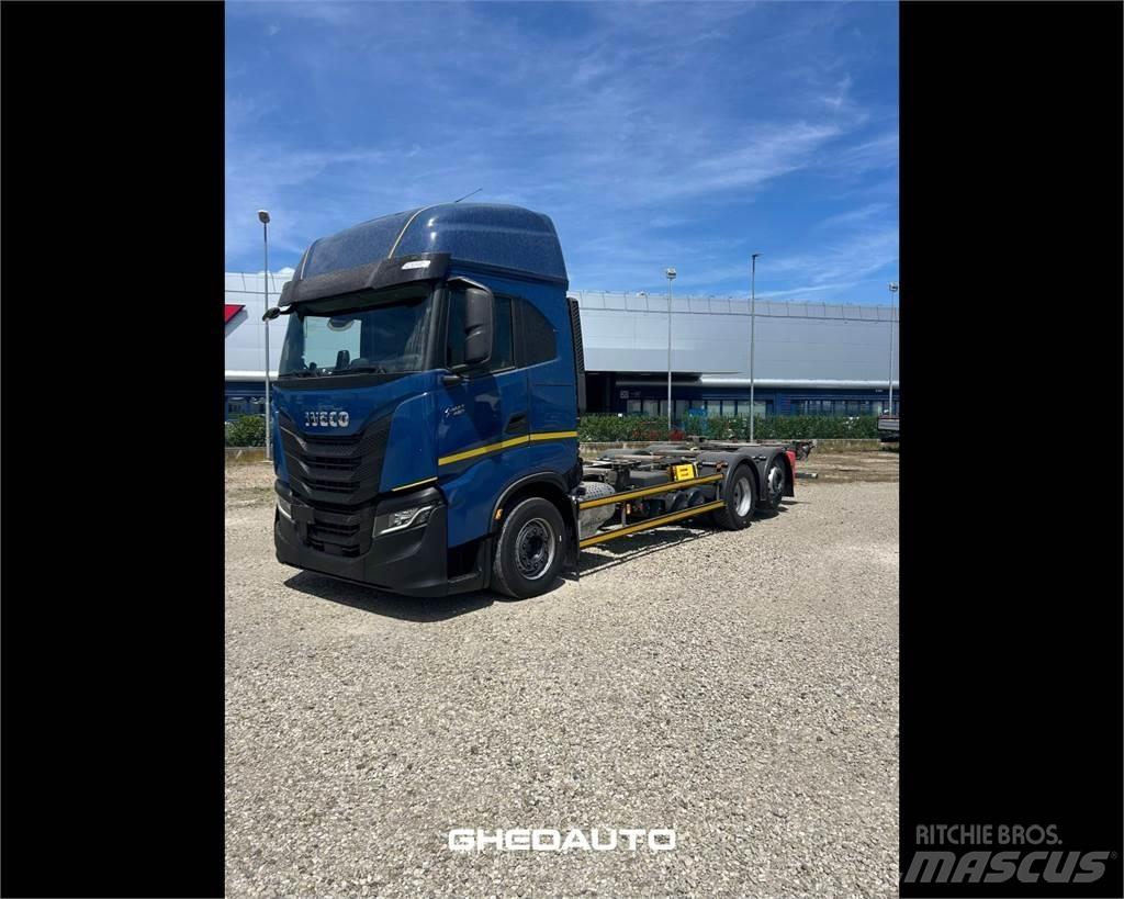 Iveco AS260S48S Camion cassonati