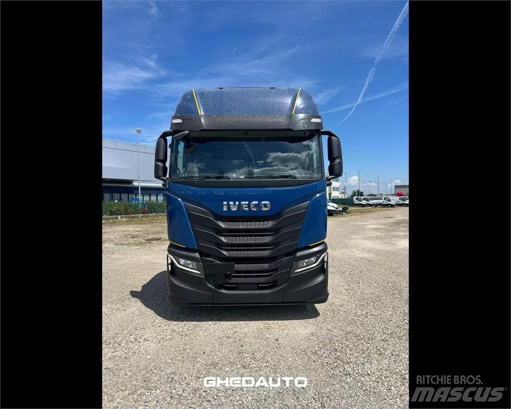 Iveco AS260S48S Camion cassonati