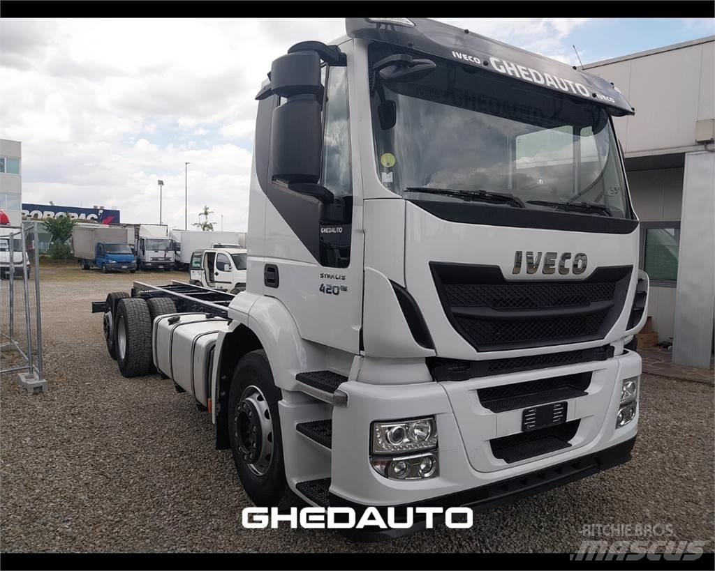 Iveco AT260S40Y/PS Camion cassonati