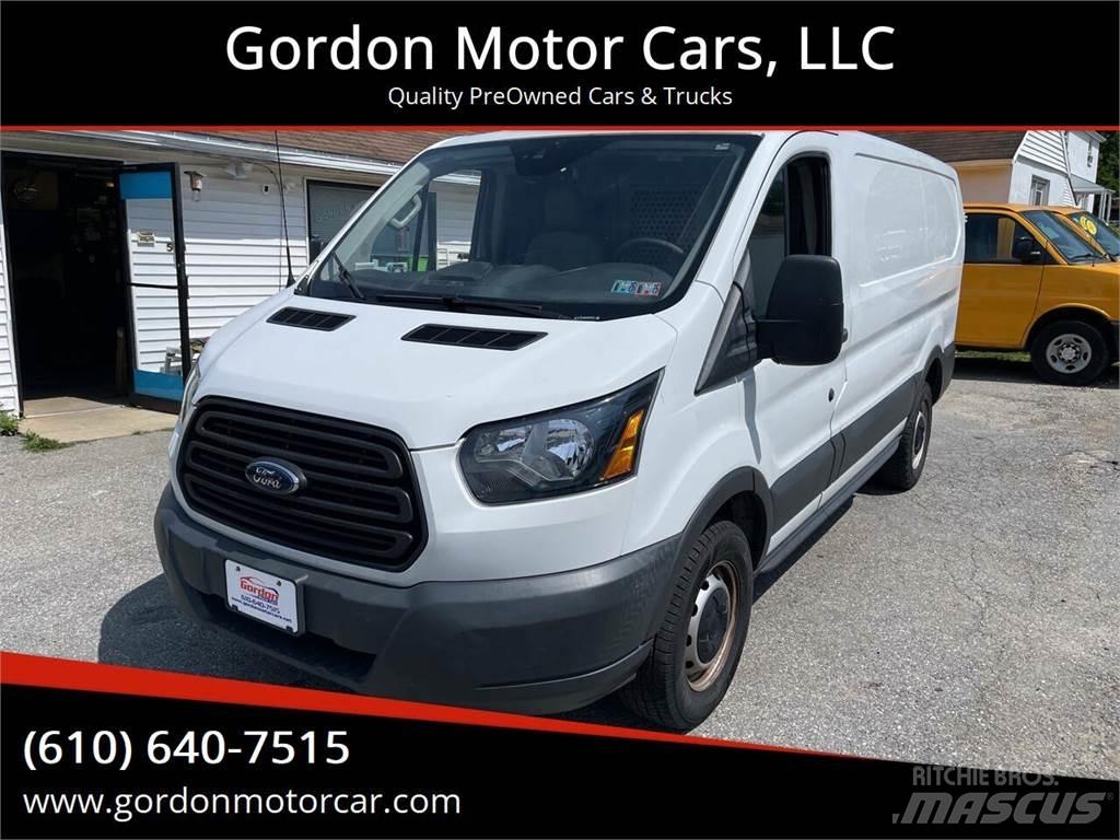 Ford Transit Furgone chiuso