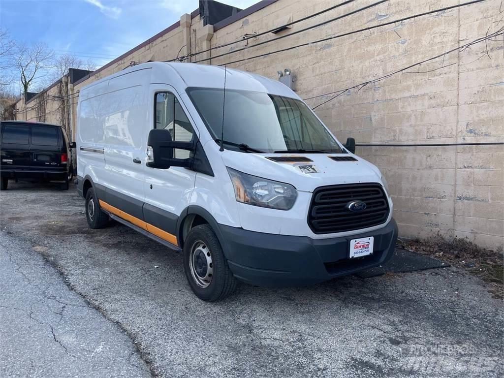 Ford Transit Furgone chiuso
