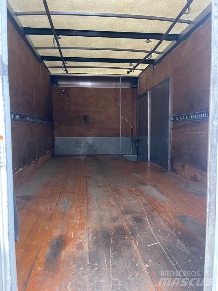 Isuzu NPR-HD Camion cassonati