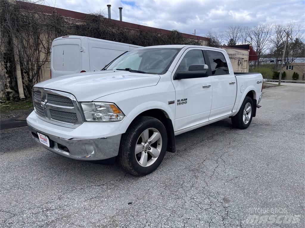RAM 1500 Pick up/Fiancata ribaltabile