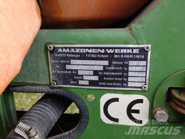 Amazone UX 4200 Irroratrici trainate