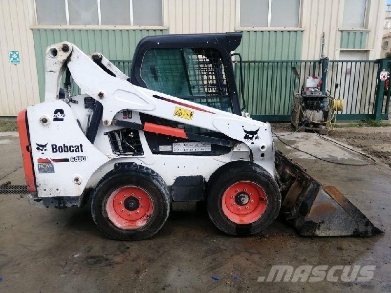 Bobcat S590 Pale gommate