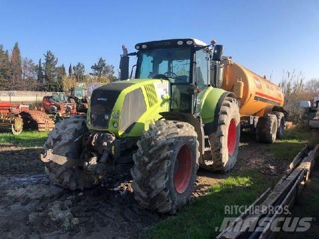 CLAAS AXION 850 Trattori