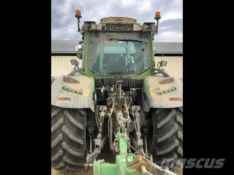 Fendt 516 VARIO Trattori