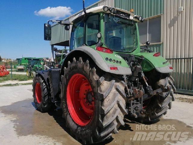 Fendt 718 VARIO Trattori