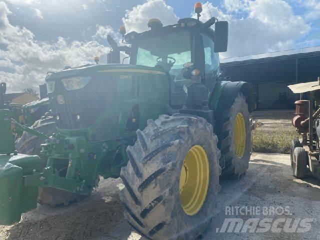 John Deere 6230R Trattori