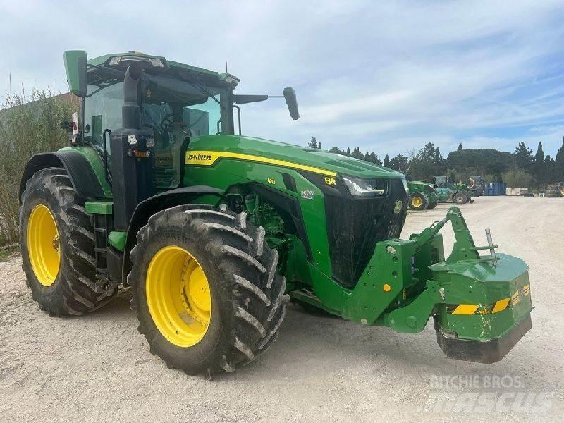 John Deere 8R410 Trattori