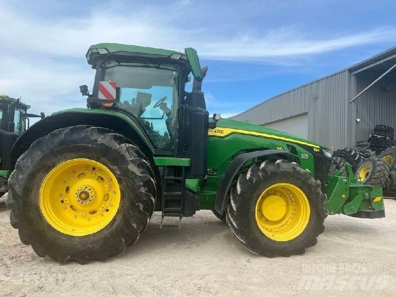 John Deere 8R410 Trattori