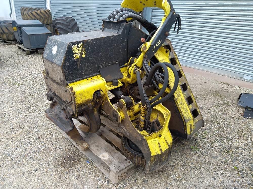 John Deere H415 Decespugliatrici e trinciatrici idrauliche