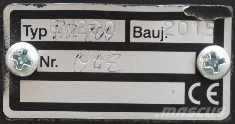 Gruma BW200 Altri attacchi e componenti