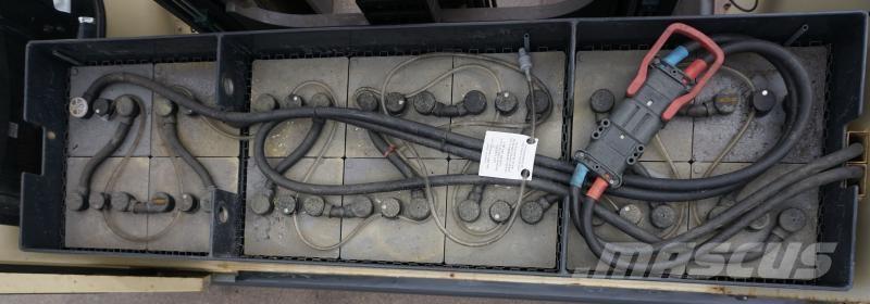 Hubtex S40E Carico laterale