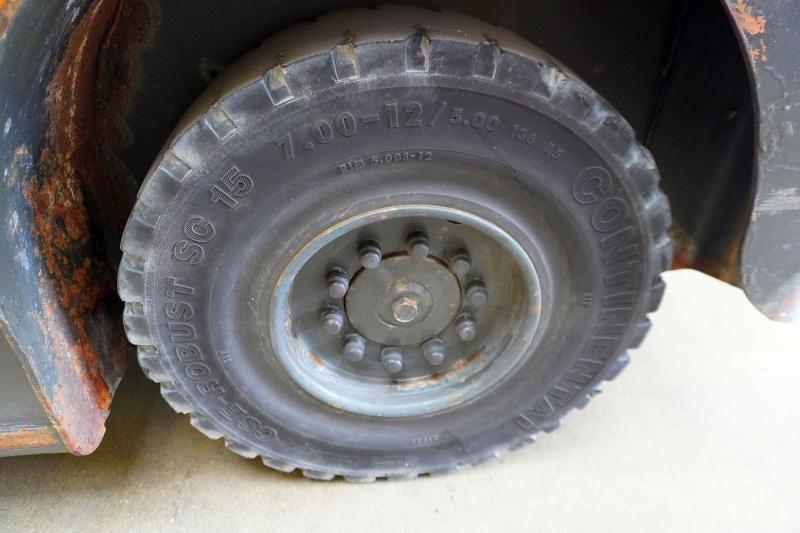 Still R07-25 Motrice