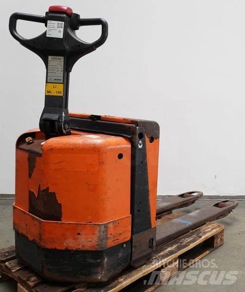 Toyota 7PM18 Transpallet manuale