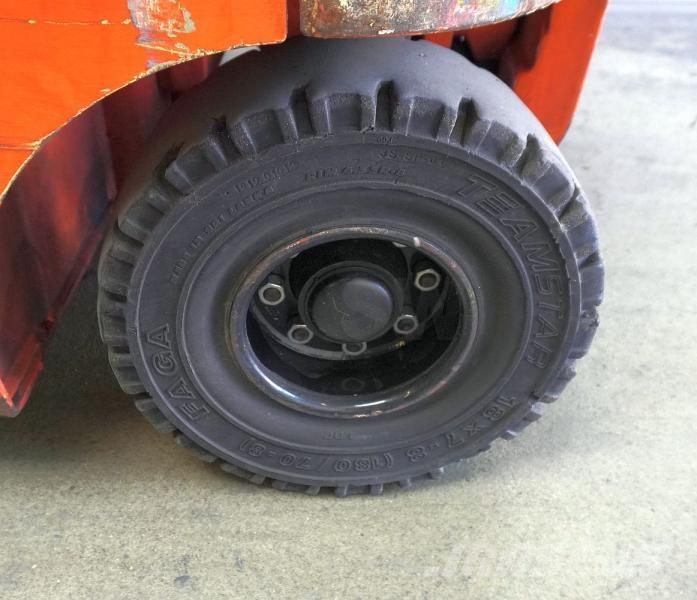 Toyota 8FBMT25 Carrelli elevatori elettrici