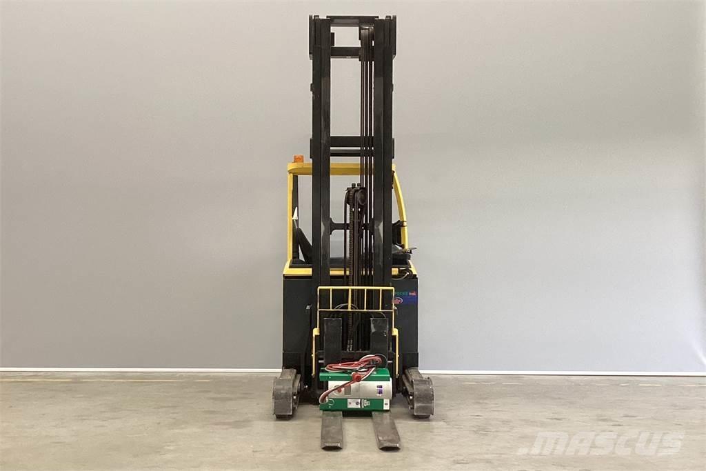 Hyster R1.6 Carrello retrattile