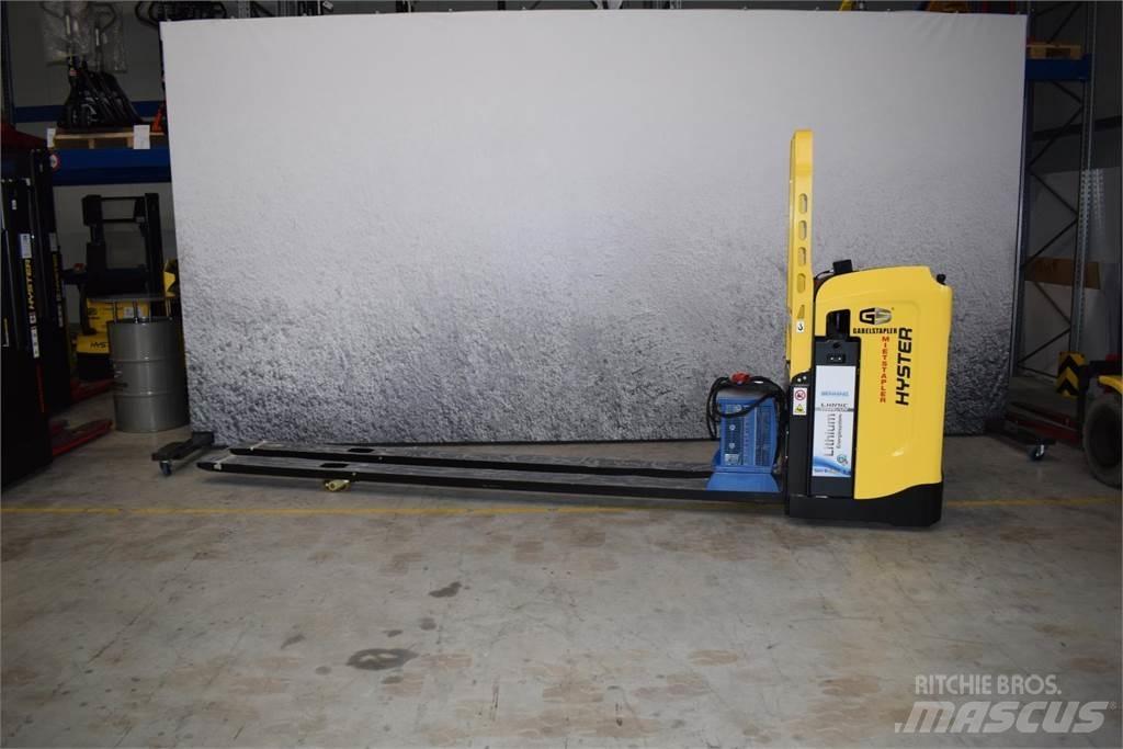 Hyster RP2.5N/LL Carelli stoccatori  automatici-usati