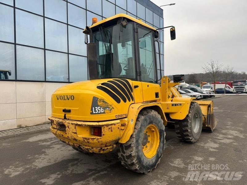 Volvo L 35 BZ Pale gommate