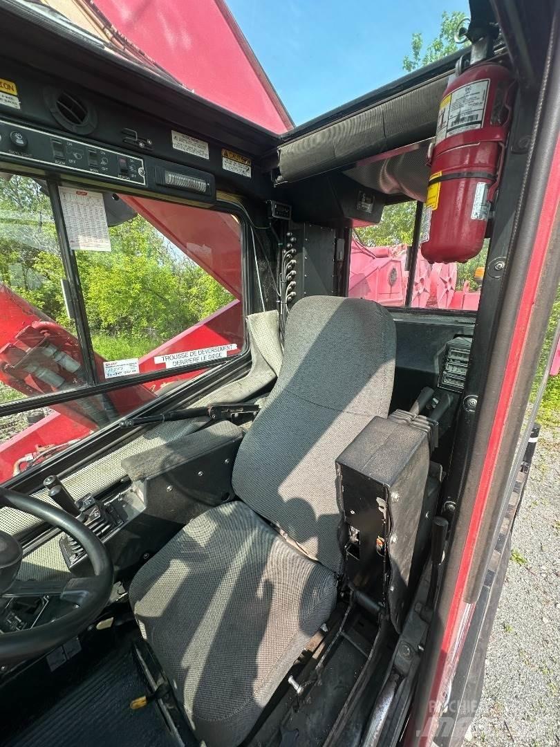 Grove RT635C Gru per terreni difficili
