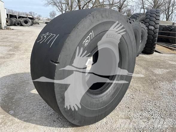 BKT 29.5R29 Pneumatici, ruote e cerchioni