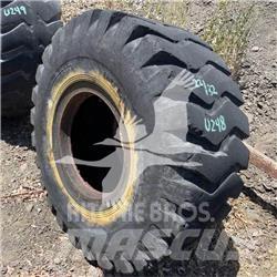  Gulf 23.5X25 Pneumatici, ruote e cerchioni