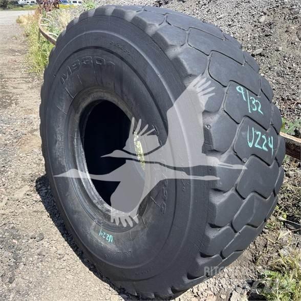  MAXAM 23.5R25 Pneumatici, ruote e cerchioni