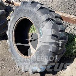 Titan 17.5L24 Pneumatici, ruote e cerchioni