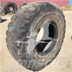 Titan 20.5R25 Pneumatici, ruote e cerchioni