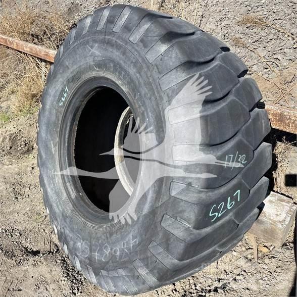 Titan 20.5x25 Pneumatici, ruote e cerchioni