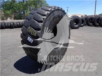Titan 26.5R25 Pneumatici, ruote e cerchioni
