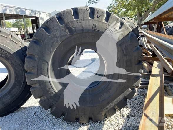 Titan 29.5x25 Pneumatici, ruote e cerchioni