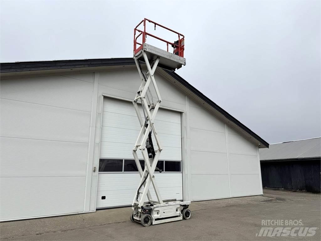 JLG 1930es Piattaforme cingolate, Piattaforme a ragno e Montacarichi