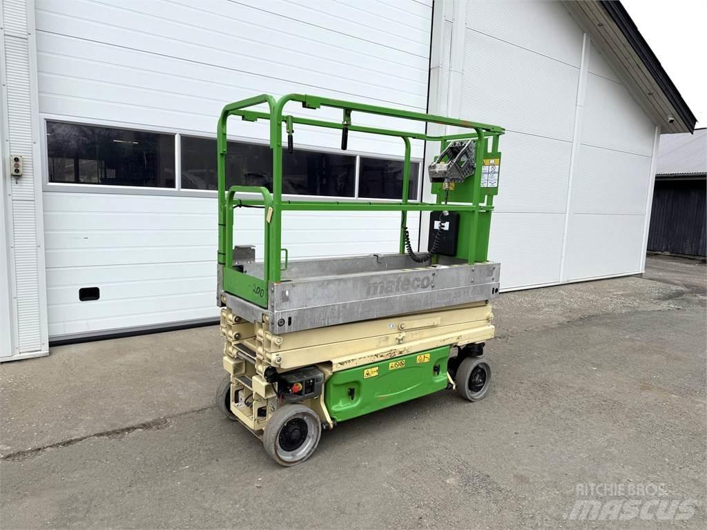 JLG 1930es Piattaforme cingolate, Piattaforme a ragno e Montacarichi